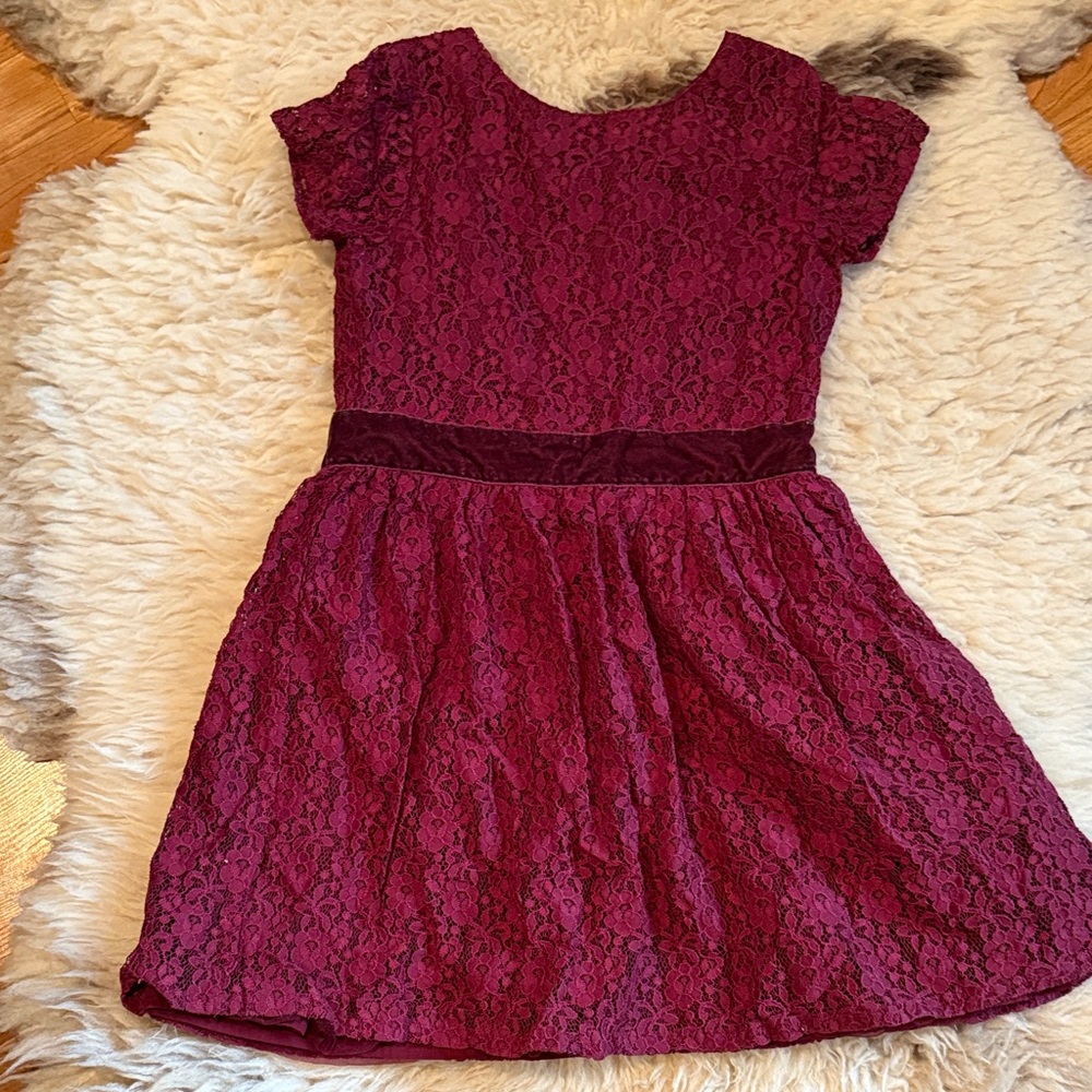 Carter's Rich Maroon Lace Dress ♥️